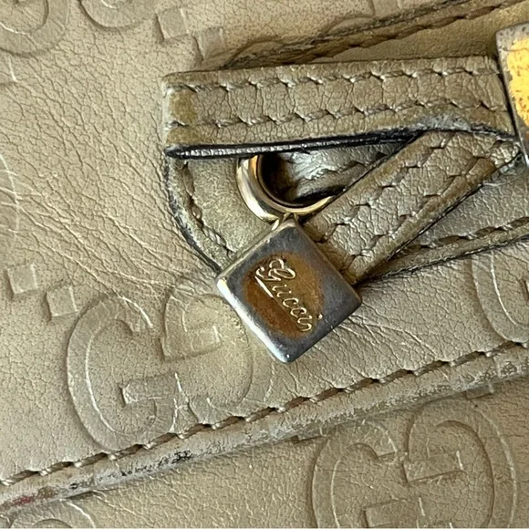 Gucci Monogram Princy Compact Wallet - Picture 7 of 11